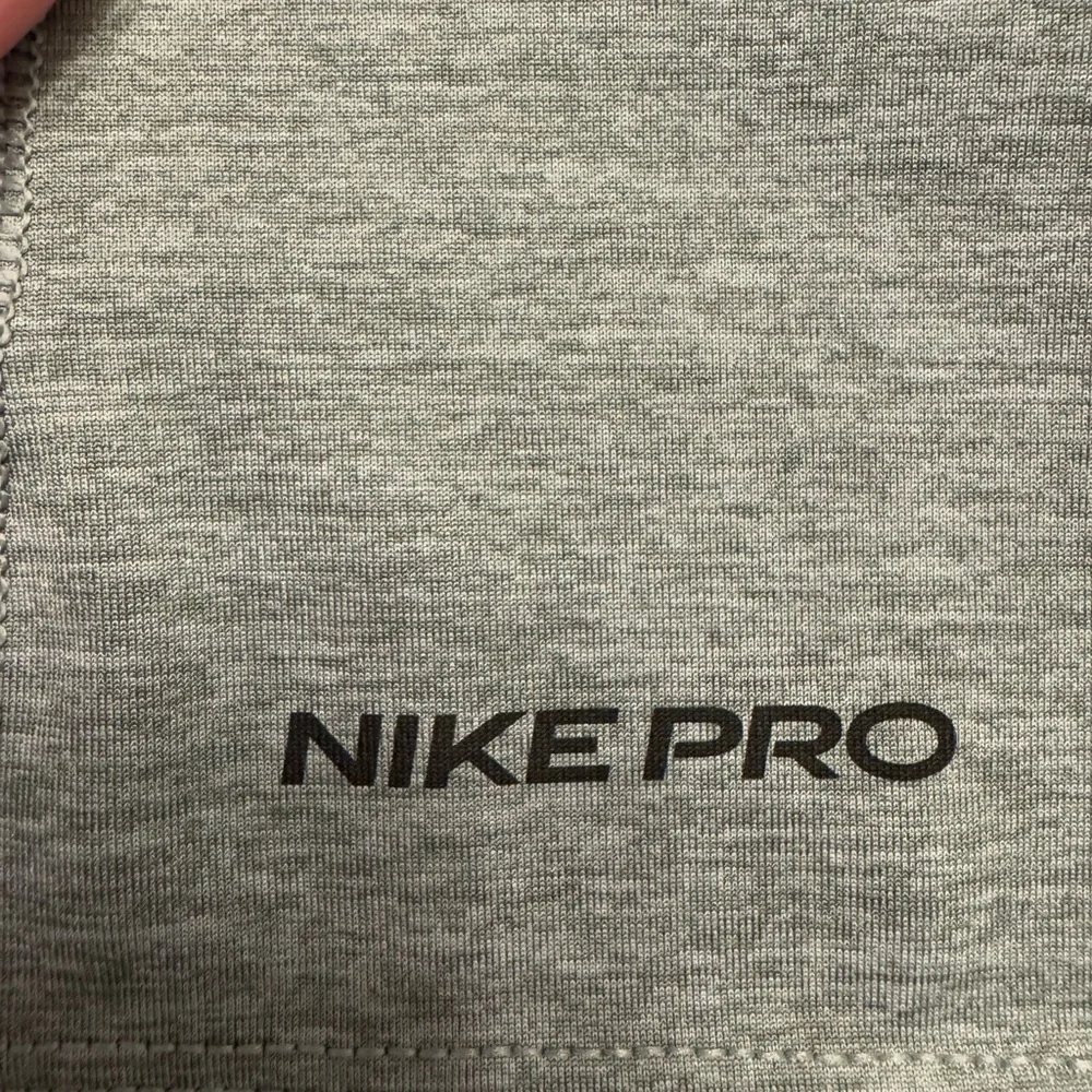 Nike Men's Gray Nike Pro Dri-FIT Shirt‎ Size XL